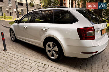 Универсал Skoda Octavia 2020 в 