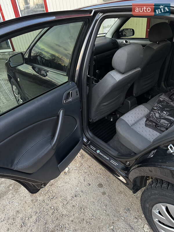 Ліфтбек Skoda Octavia 2006 в Києві