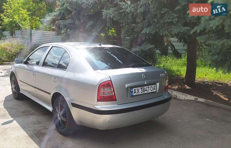 Універсал Skoda Octavia 2001 в Харкові