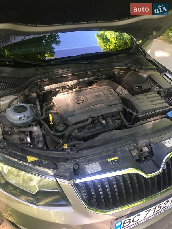 Лифтбек Skoda Octavia 2013 в Жовкве