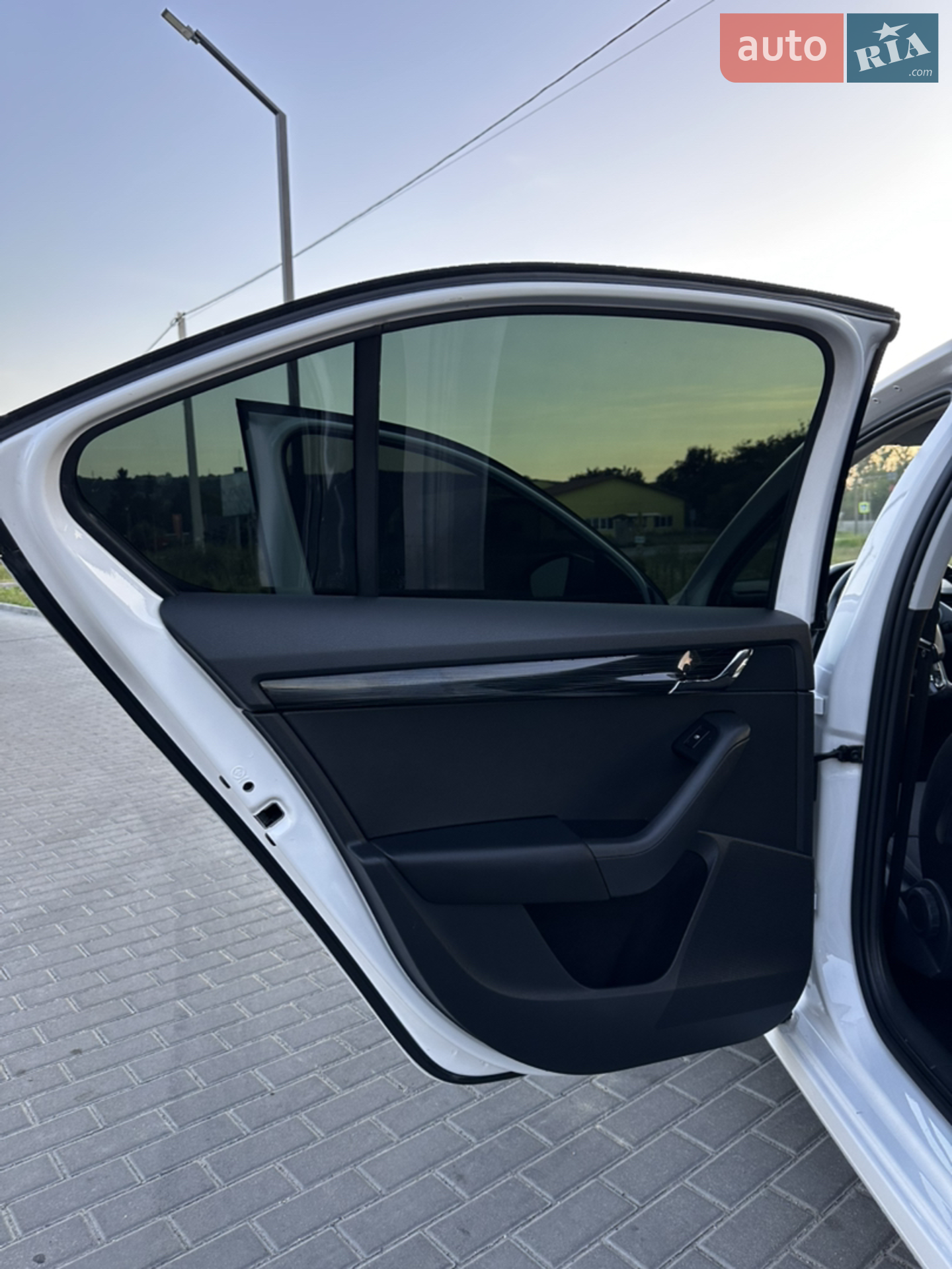 2017 Skoda Octavia - мініатюра 8