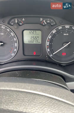 Лифтбек Skoda Octavia 2005 в 