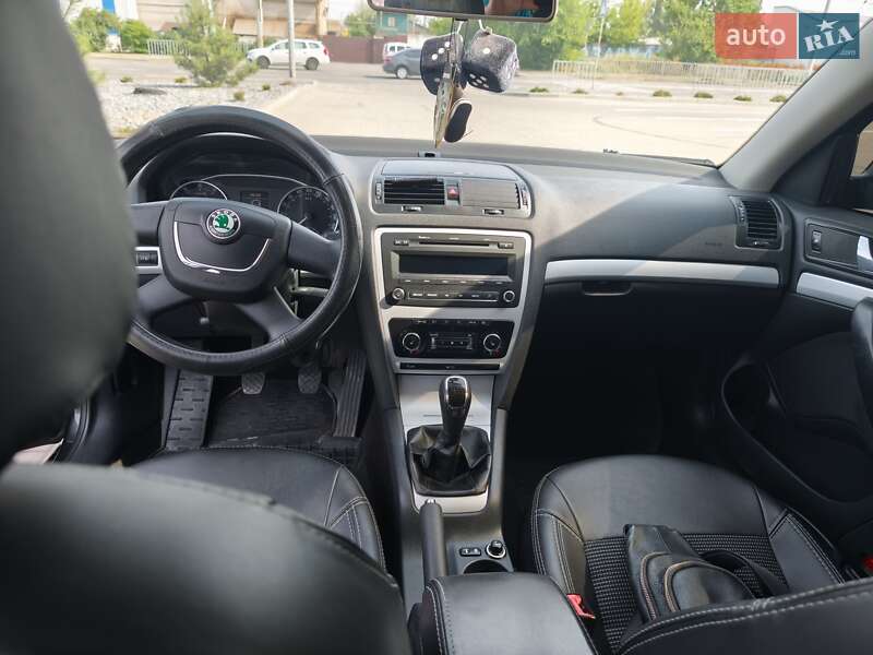 Лифтбек Skoda Octavia 2011 в Днепре