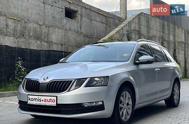 Универсал Skoda Octavia 2017 в Хмельницком