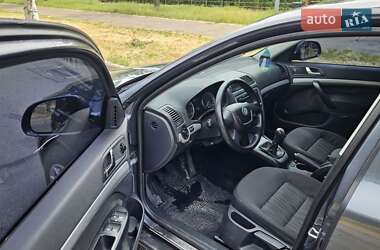 Лифтбек Skoda Octavia 2009 в 