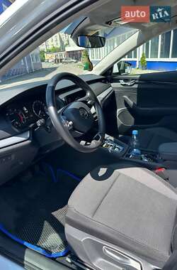 Лифтбек Skoda Octavia 2020 в 