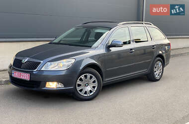 Універсал Skoda Octavia 2010 в 