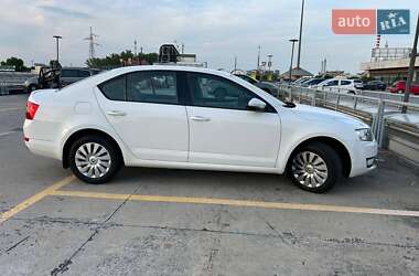 Ліфтбек Skoda Octavia 2016 в Черкасах