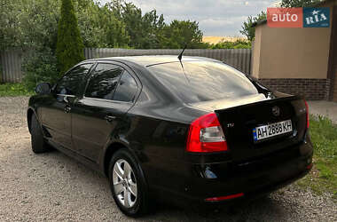 Ліфтбек Skoda Octavia 2009 в 