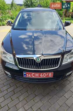 Универсал Skoda Octavia 2010 в Мостиске