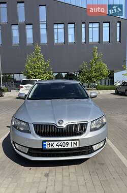 Универсал Skoda Octavia 2014 в Ровно