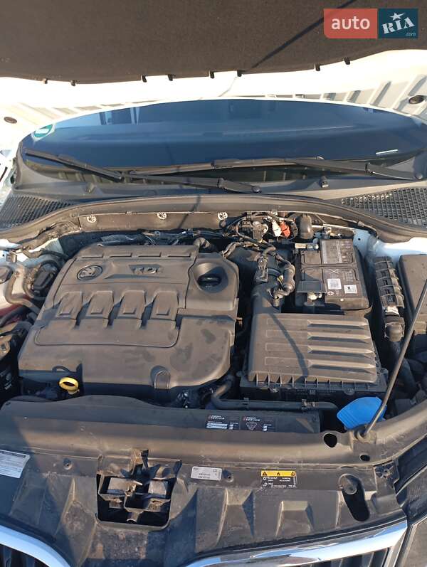 Универсал Skoda Octavia 2018 в Городке