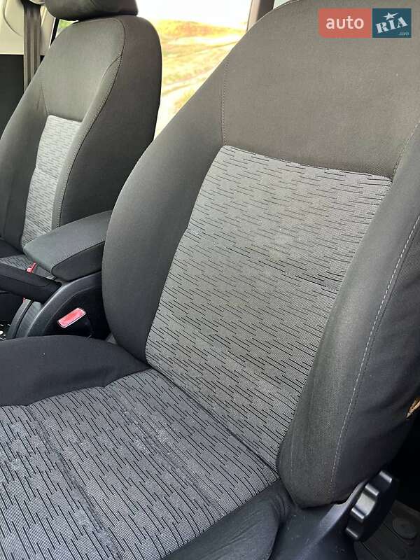 Универсал Skoda Octavia 2009 в Веселинове