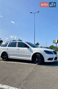 Универсал Skoda Octavia 2009 в 