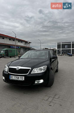 Универсал Skoda Octavia 2012 в 