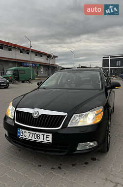 Универсал Skoda Octavia 2012 в 