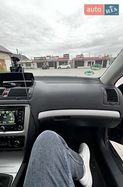 Универсал Skoda Octavia 2012 в 