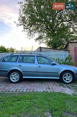 Универсал Skoda Octavia 2005 в 