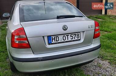 Лифтбек Skoda Octavia 2006 в 