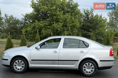 Лифтбек Skoda Octavia 2005 в 