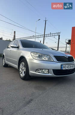 Лифтбек Skoda Octavia 2009 в 