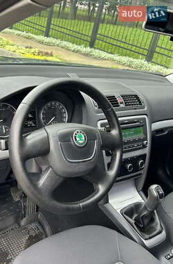 Ліфтбек Skoda Octavia 2012 в 