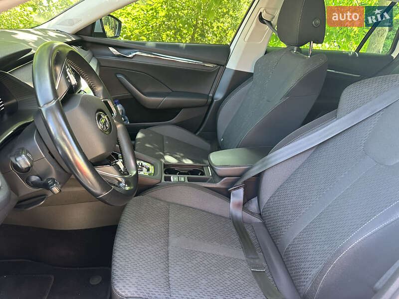 Универсал Skoda Octavia 2020 в Тячеве