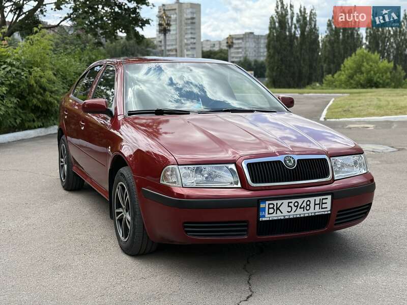 Лифтбек Skoda Octavia 2006 в Ровно