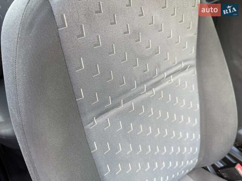 Лифтбек Skoda Octavia 2006 в Ровно
