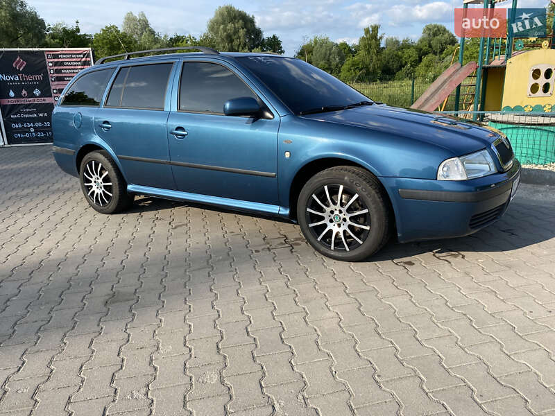 Универсал Skoda Octavia 2003 в Ивано-Франковске