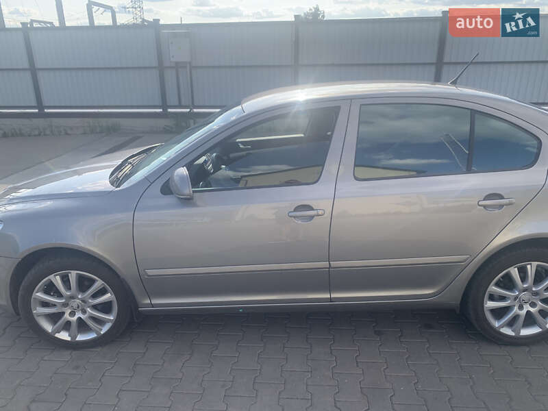 Лифтбек Skoda Octavia 2011 в Луцке