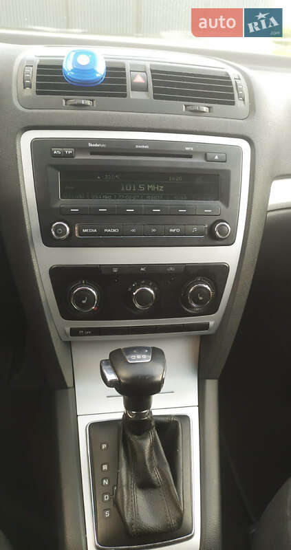 Лифтбек Skoda Octavia 2011 в Луцке