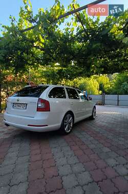 Универсал Skoda Octavia 2011 в 