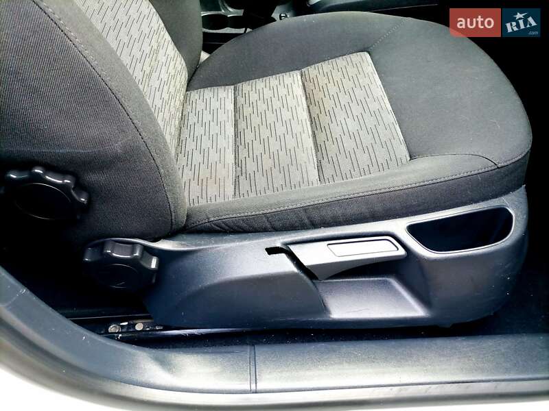 Универсал Skoda Octavia 2012 в Одессе