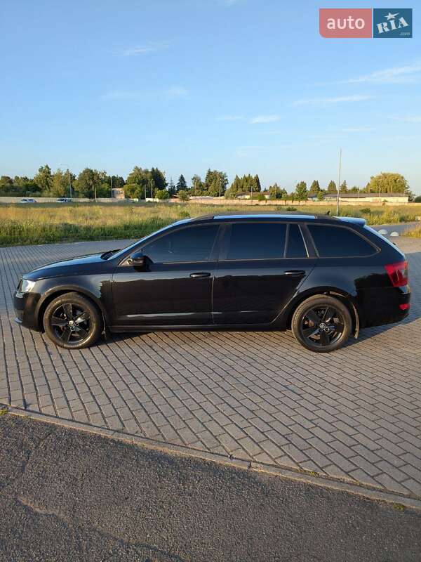 Універсал Skoda Octavia 2016 в Львові