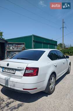 Лифтбек Skoda Octavia 2017 в Днепре