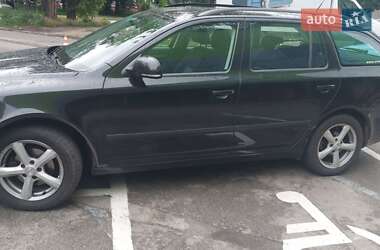 Універсал Skoda Octavia 2012 в 