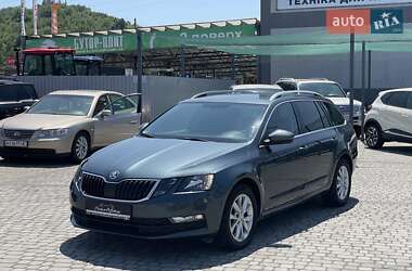 Универсал Skoda Octavia 2017 в Мукачево