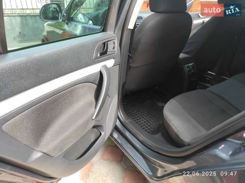 Універсал Skoda Octavia 2011 в Бердичеві