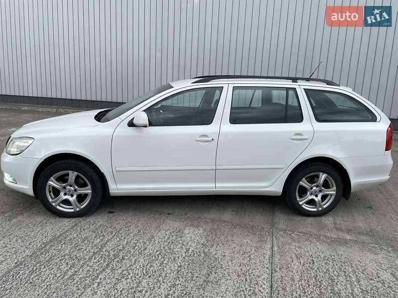 Универсал Skoda Octavia 2010 в Черновцах фото 3 Универсал Skoda Octavia 2010 в Черновцах
