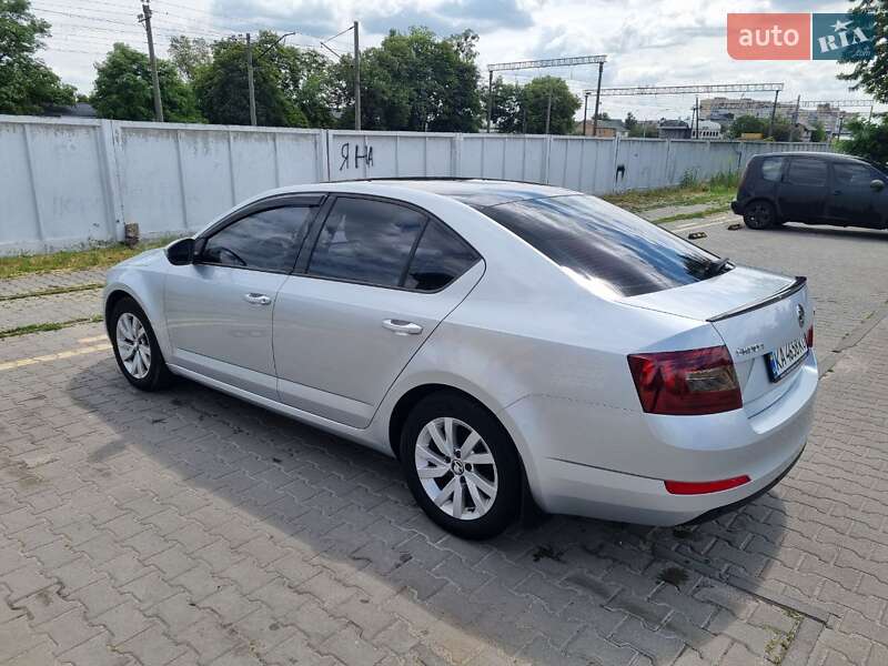 Лифтбек Skoda Octavia 2014 в Ирпене
