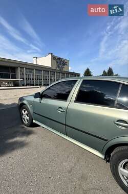 Універсал Skoda Octavia 2002 в Кам'янському