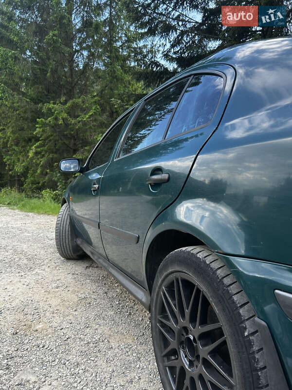 Лифтбек Skoda Octavia 1997 в Ворохте