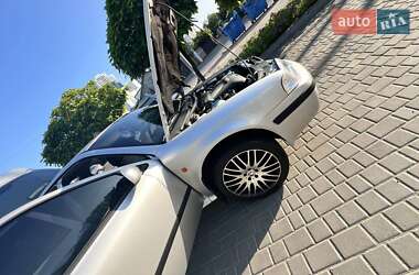 Лифтбек Skoda Octavia 2000 в 