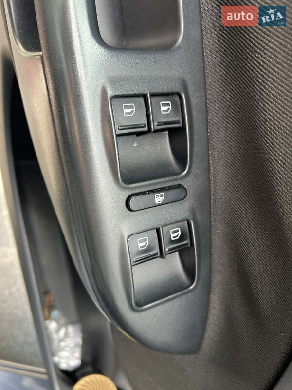 Универсал Skoda Octavia 2012 в Софиевской Борщаговке