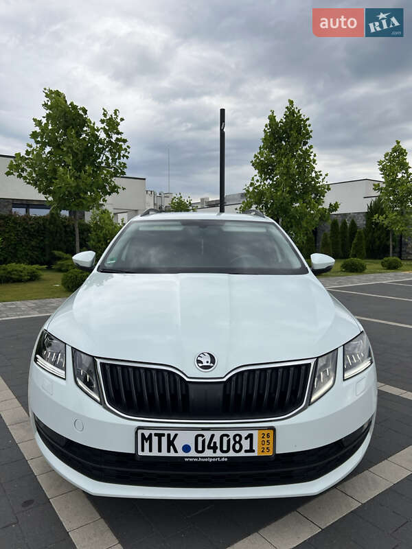 Универсал Skoda Octavia 2019 в Мукачево