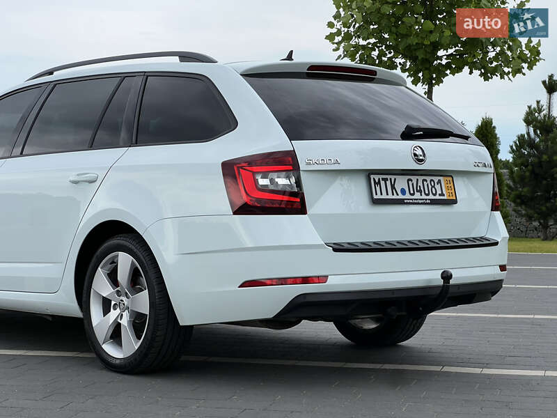 Универсал Skoda Octavia 2019 в Мукачево