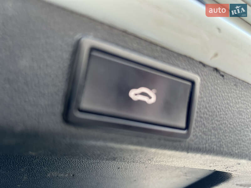 Универсал Skoda Octavia 2019 в Мукачево