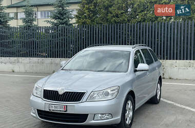 Універсал Skoda Octavia 2010 в 