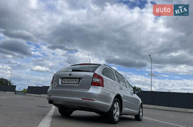 Універсал Skoda Octavia 2010 в 